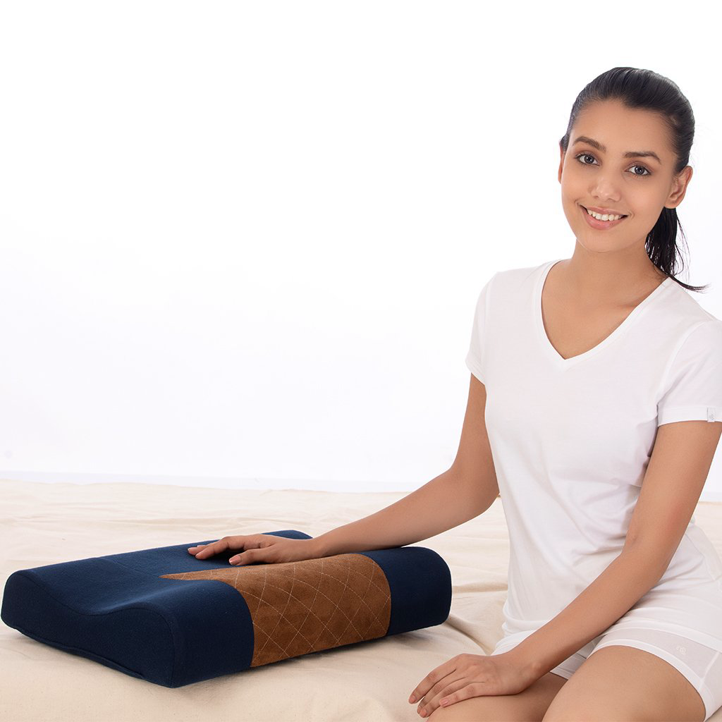 Contoured Cervical Pillow